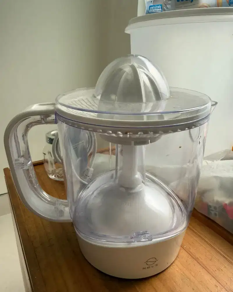 Perasan jeruk elektrik