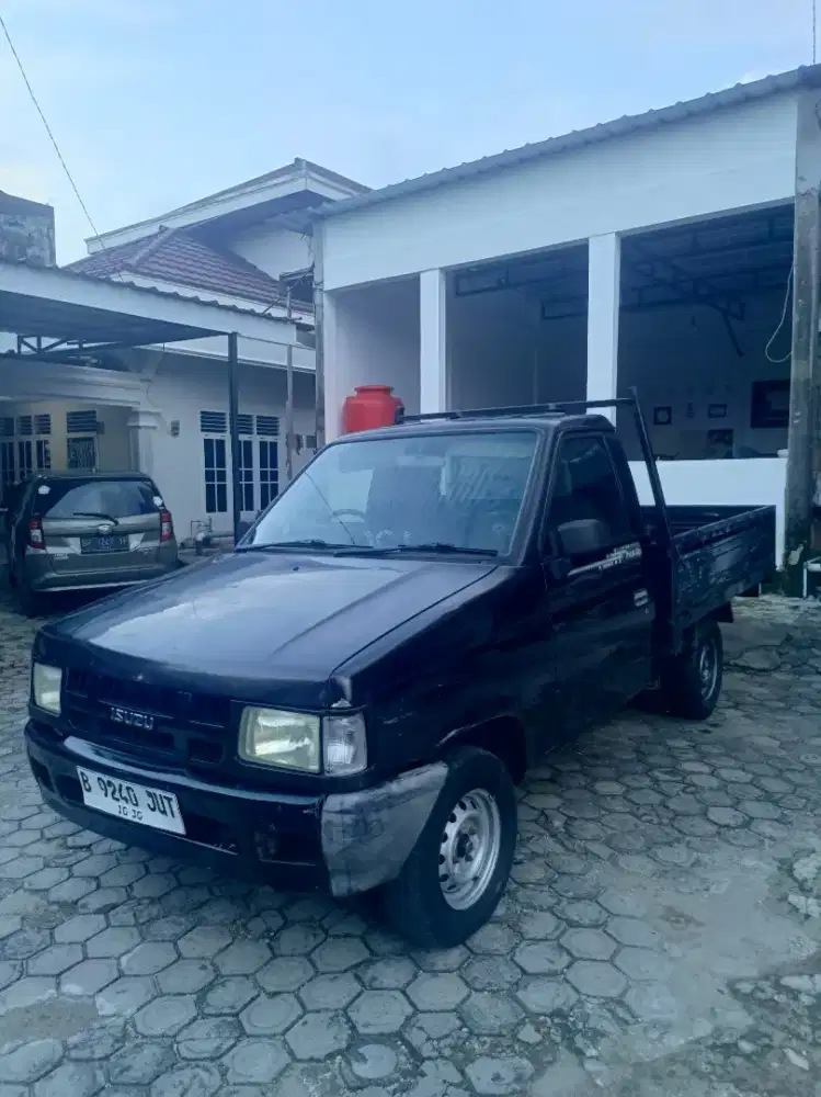 Isuzu Panther 2010 Diesel