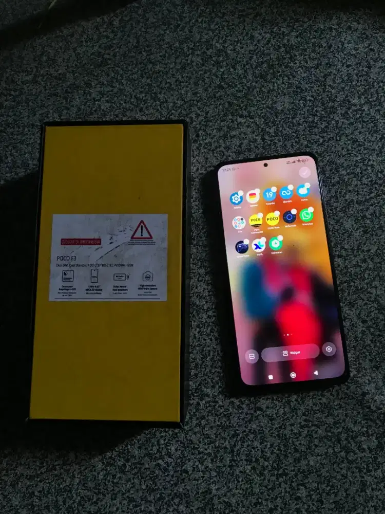 poco f3 pakaian pribadi ram 8/penyimpanan 256