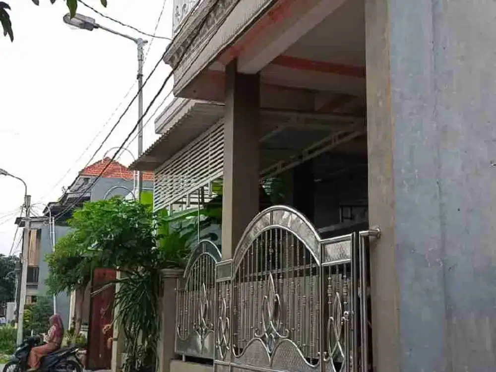 Jual Rumah 2 Lantai

Lokasi Wage Aloha
Taman Sidoarjo

Luas 200m2 ( 10x20 )
LB 400m2 ( 2 Lantai )
Kmr tidur 5
Kmr mandi 2
Hadap Timur
PLN 2200
Row jln 8m
Surat SHM

Harga 2.5 Miliar