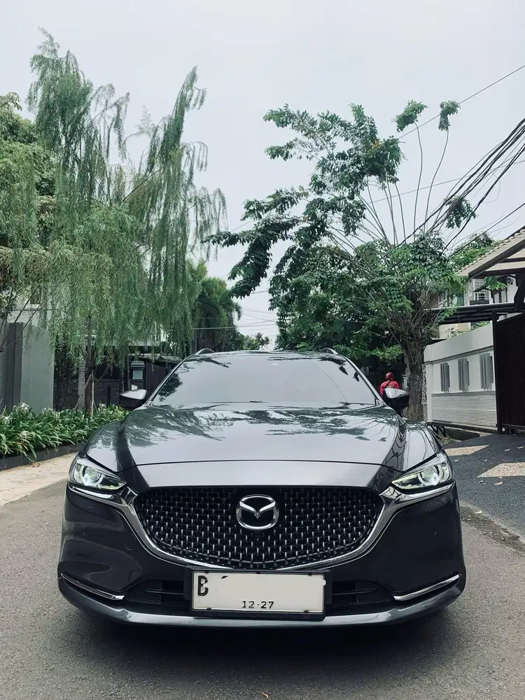 MAZDA 6 estate abu abu antik pribadi 2022