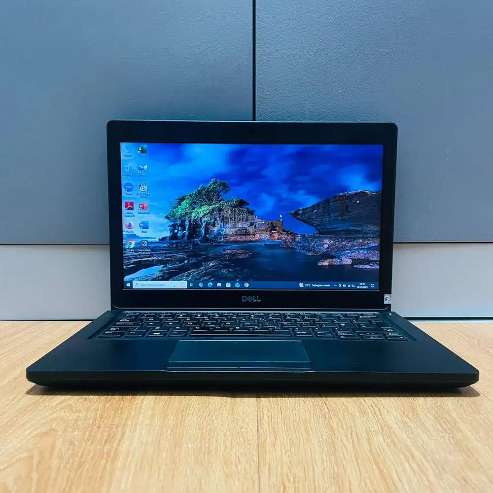 DELL LATITUDE 5290 // CORE i5 GEN8 // RAM 8GB // 12'5INC