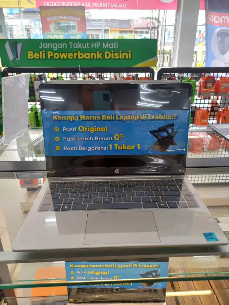 Laptop HP 14-ep0261TU 14