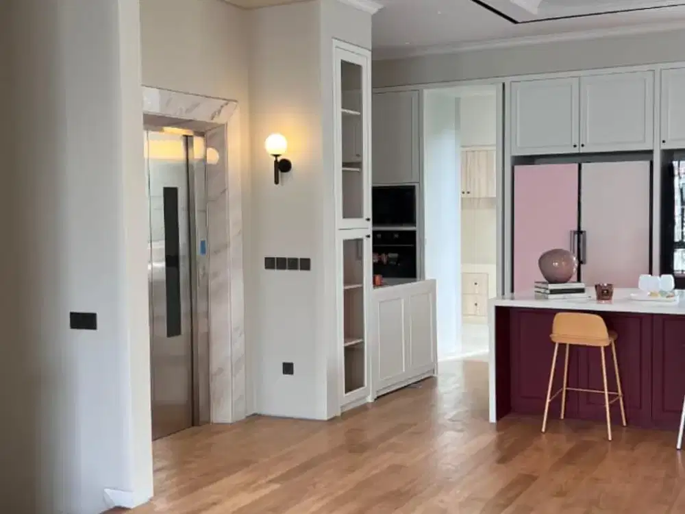 Rumah Baru mewah senopati Kebayoran baru Jakarta selatan