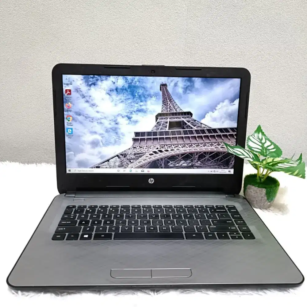 LAPTOP HP 24 AC603TU INTEL PENTIUM N3700 RAM 8GB SSD 128GB LAYAR 14.0