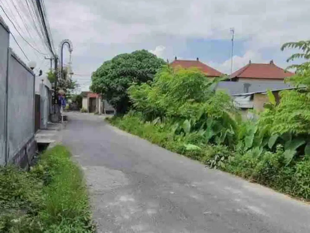 tanah jalan intan permai Kerobokan bali