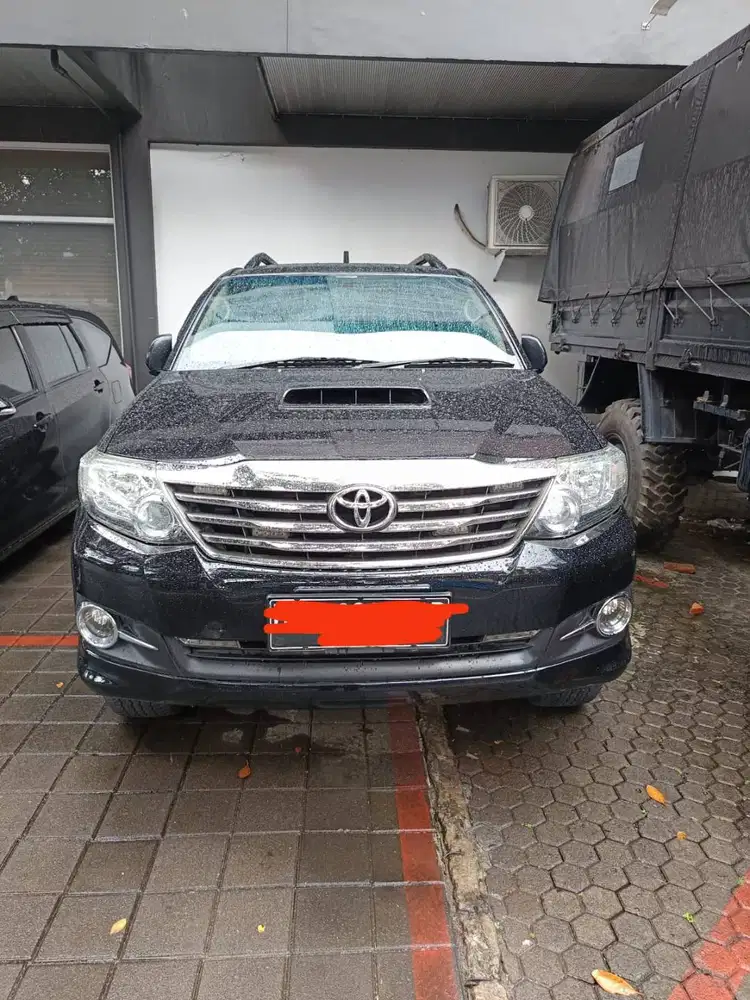 JUAL MOBIL TOYOTA FORTUNER G 4x4 A/T