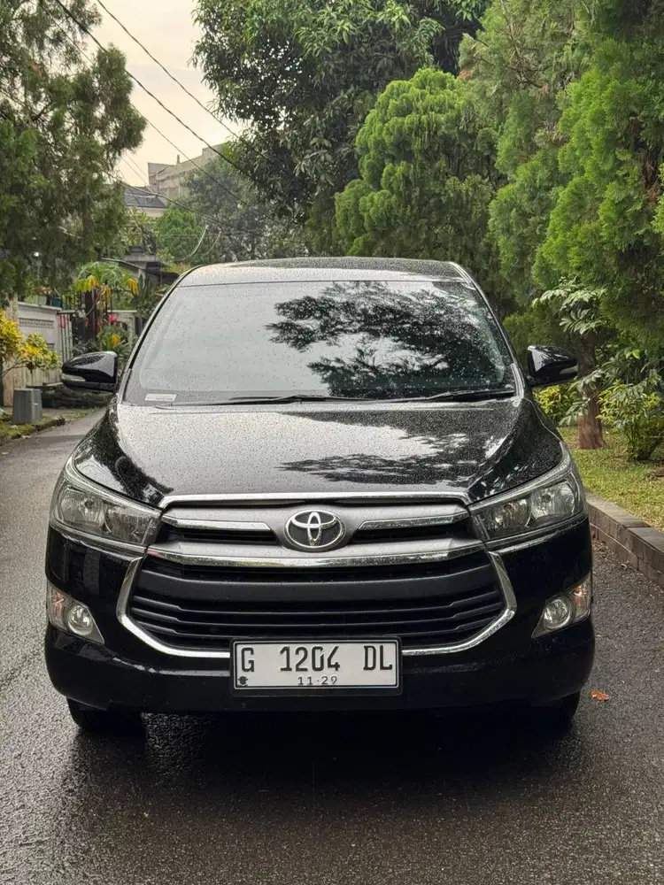 Jual Cash Toyota Kijang Innova 2.4 V Matic 2016 Diesel