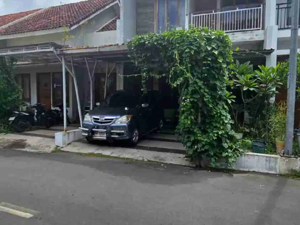 Dijual Rumah 2 Lantai Cluster Elite di Pabelan Kartasura Colomadu Solo, Lingkungan Aman dan Nyaman. One Gate System + Security 24 Jam.