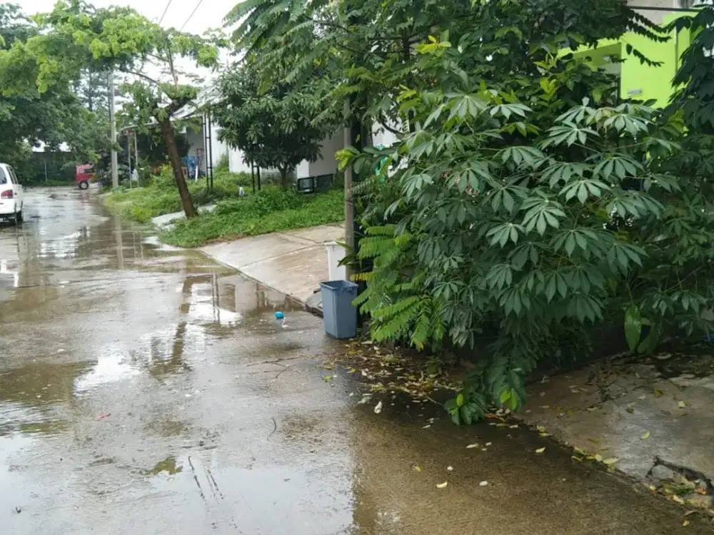 Jual Rumah 3 Lantai Siap Nego Di Mutiara Gading City Dekat Summarecon Dan Harapan Indah Bekasi