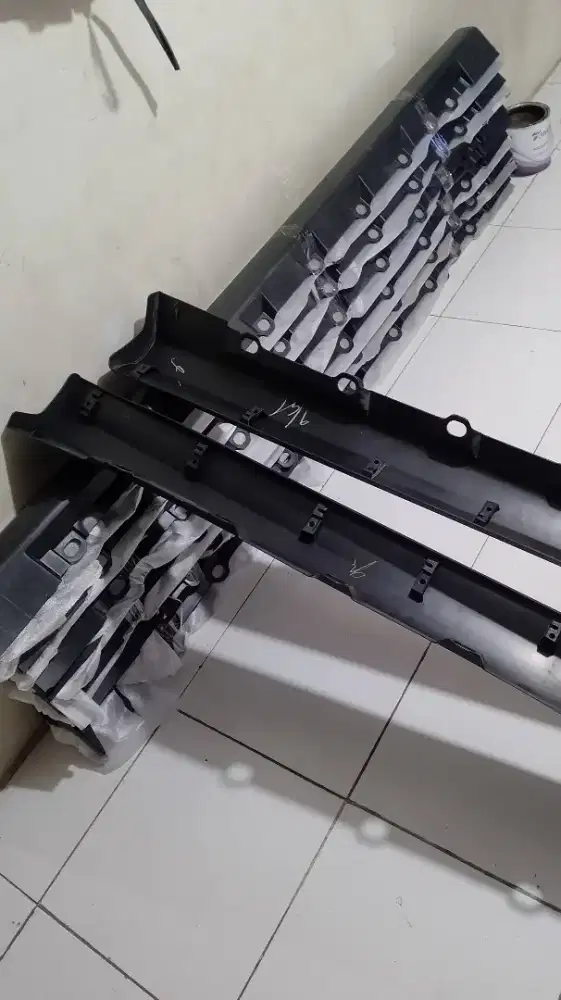 Siderkirt/trisplang Avanza 2012-2020