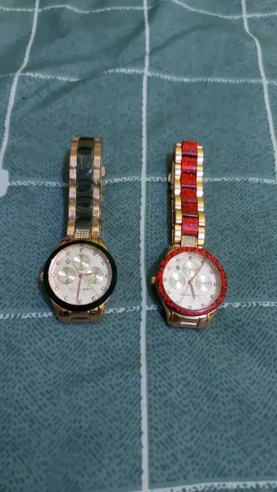 Jam Tangan Louis Vuitton