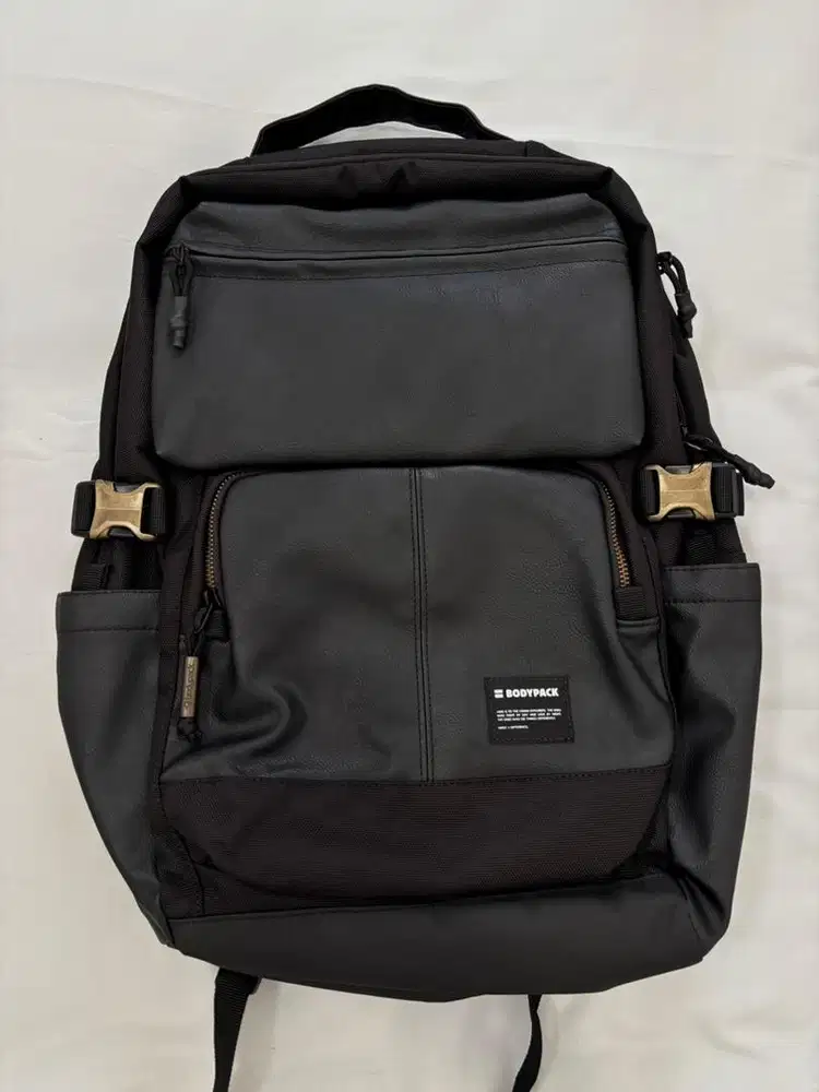 (Baru) Bodypack Cynics 2.0 Laptop Backpack 21L 100% Original