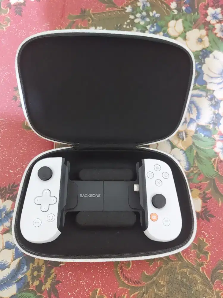 Backbone one controller gen 2 (type-c)