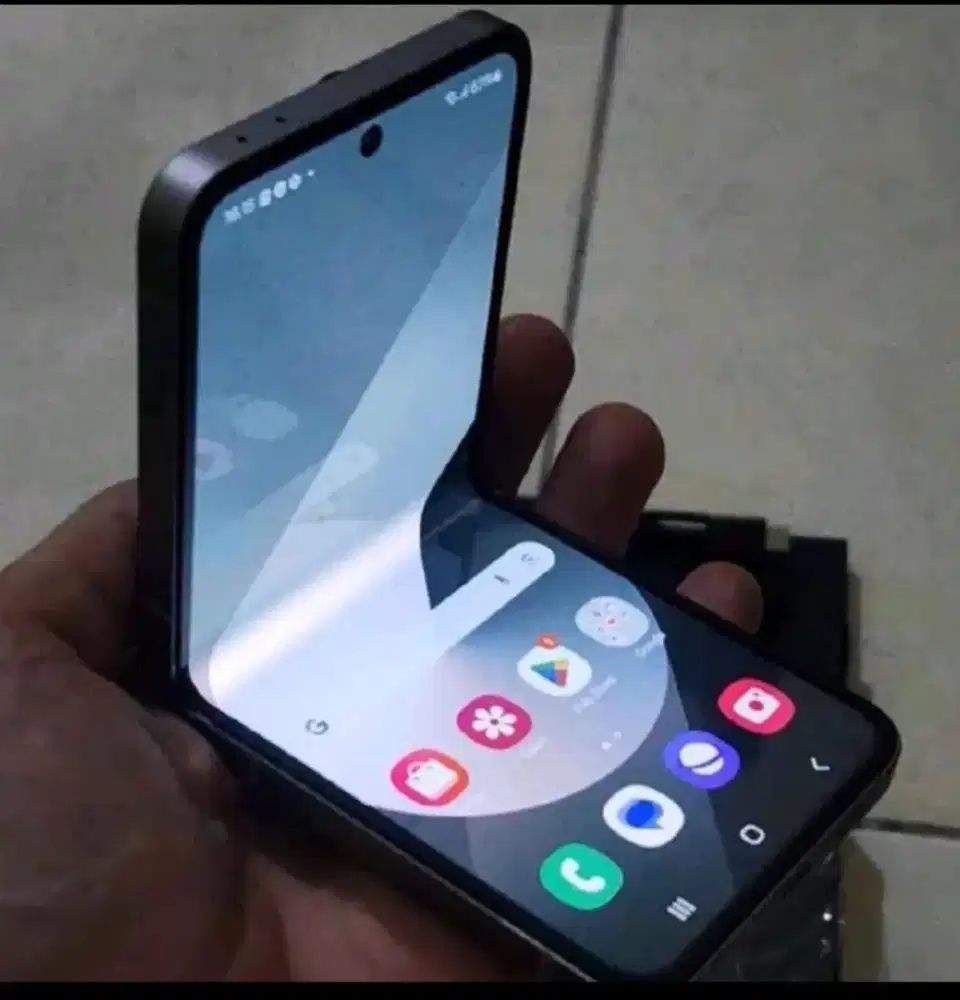 Murah hp Samsung Z Flip 6 5G 12/256 lkp, bs TT