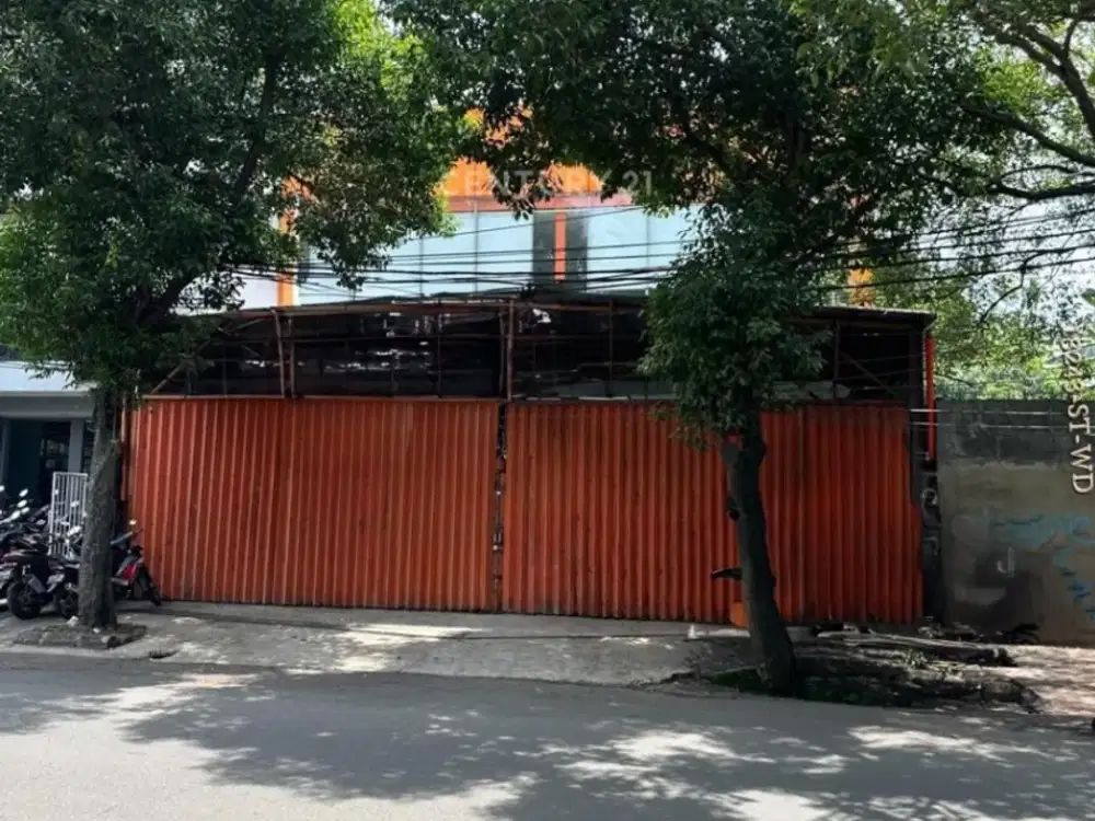 Rumah Usaha Pinggir Jalan Besar Bintaro Jaya Sektor 9