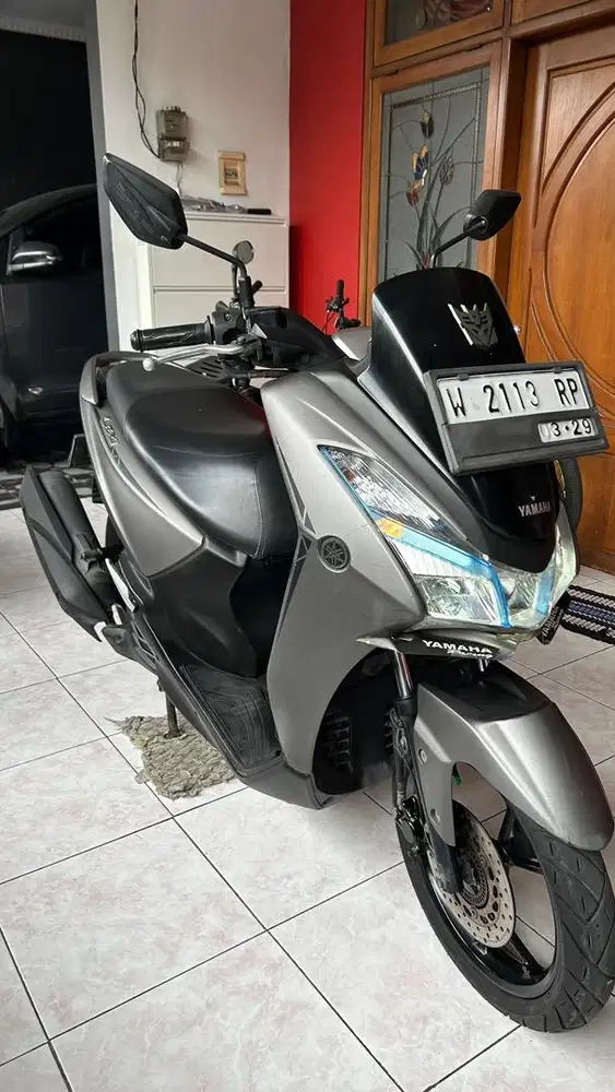 Lexi S 2019 Warna Grey