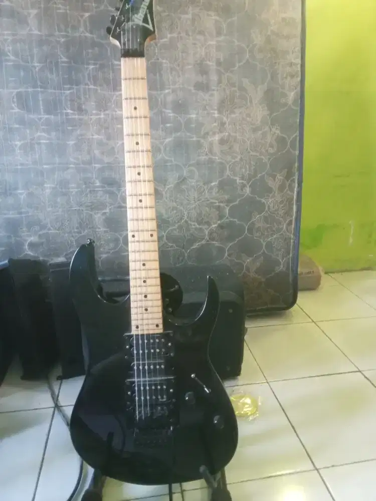 Jual ampli gitar NUX MIGHTY15SE  sepaket sama gitar Ibanez Rg custom