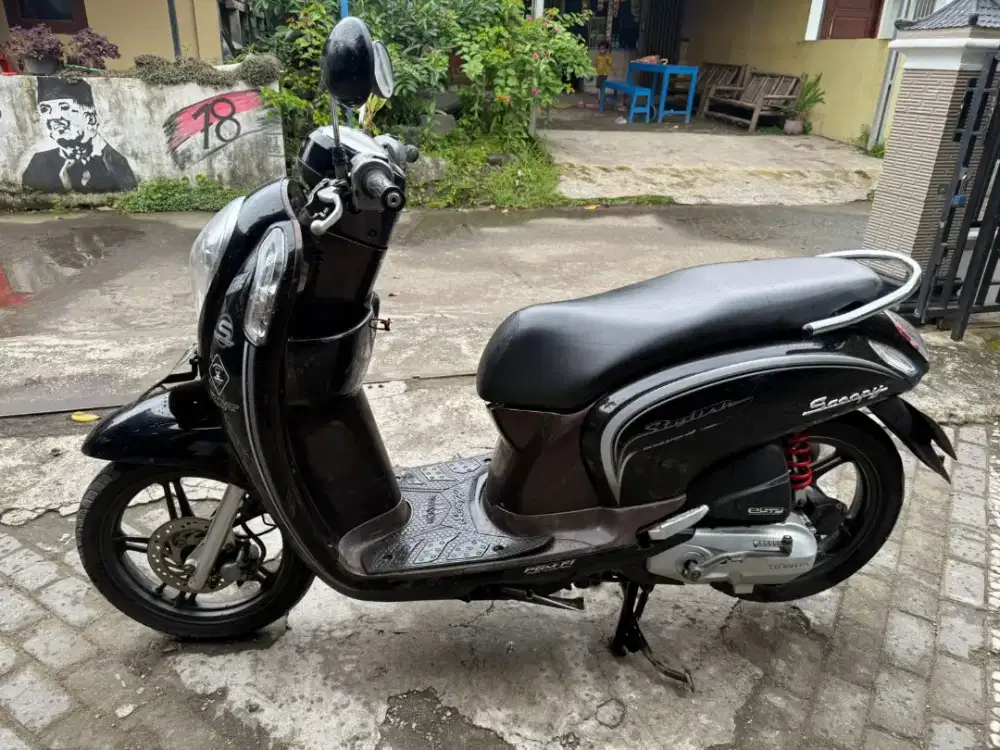 Scoopy esp ISS THN 2015 plat AB Kulon Progo