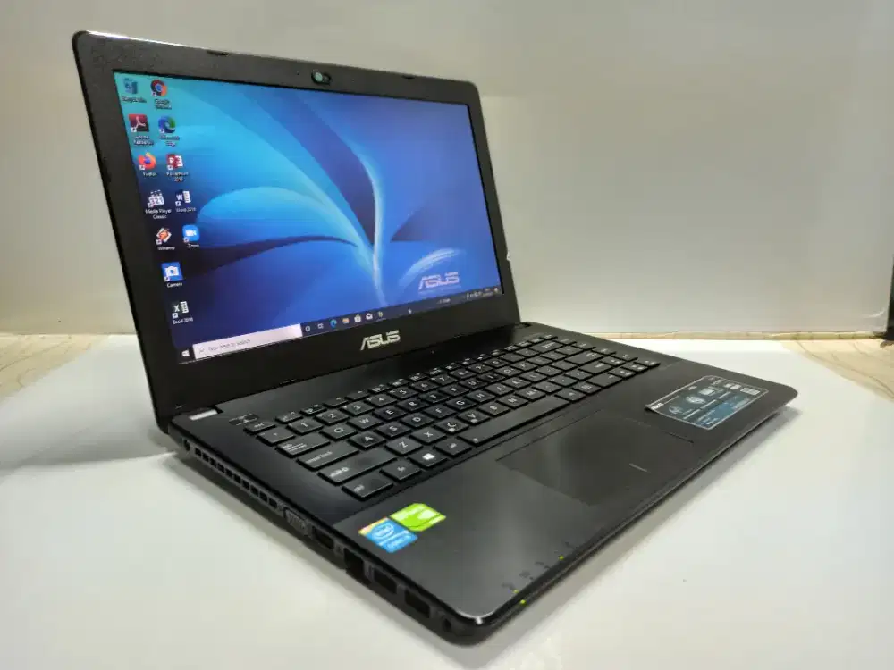 Laptop pelajar /pegawai.. Asus X450L i5 gen4 /8GB /256 gb /Double Vga