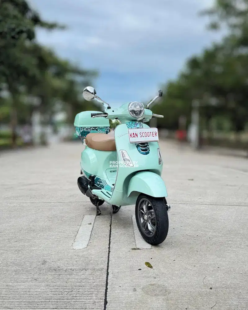 JUAL MURAH VESPA LX 125 IGET FACELIFT 2023  BATIK EDITION  MULUS