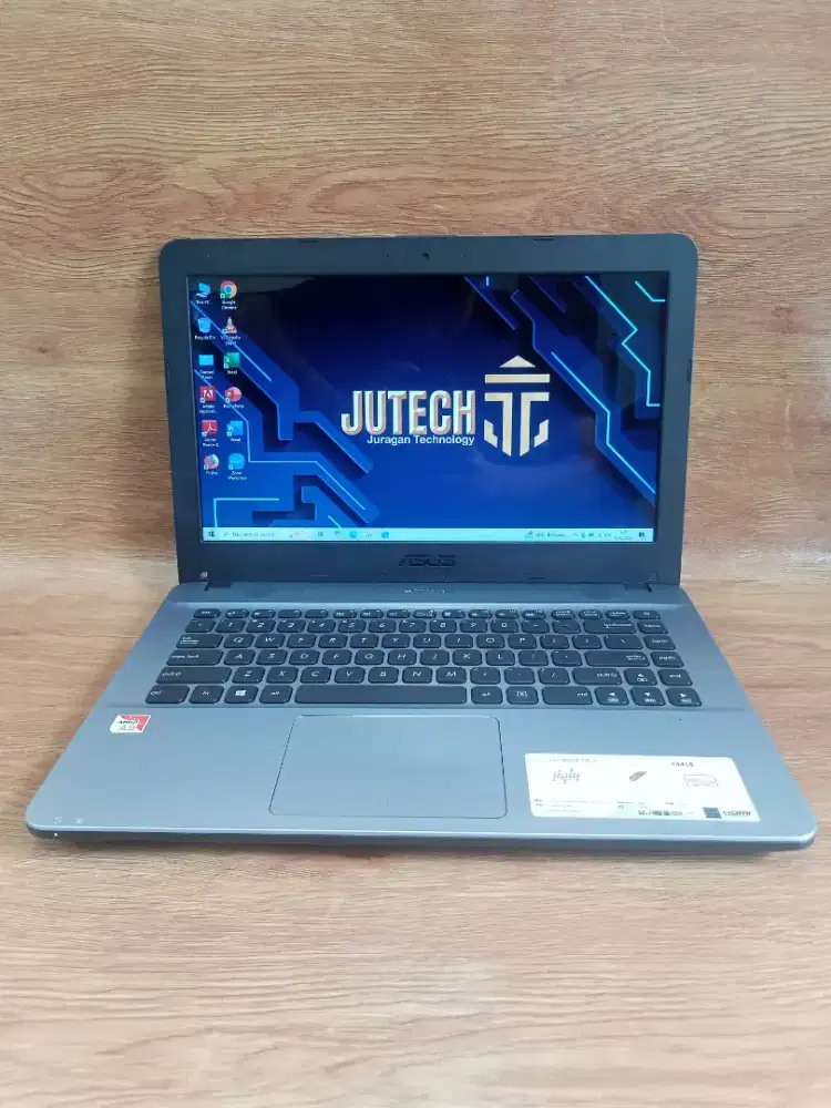 Laptop Asus X441B AMD A9 Ram 8GB Siap pakai