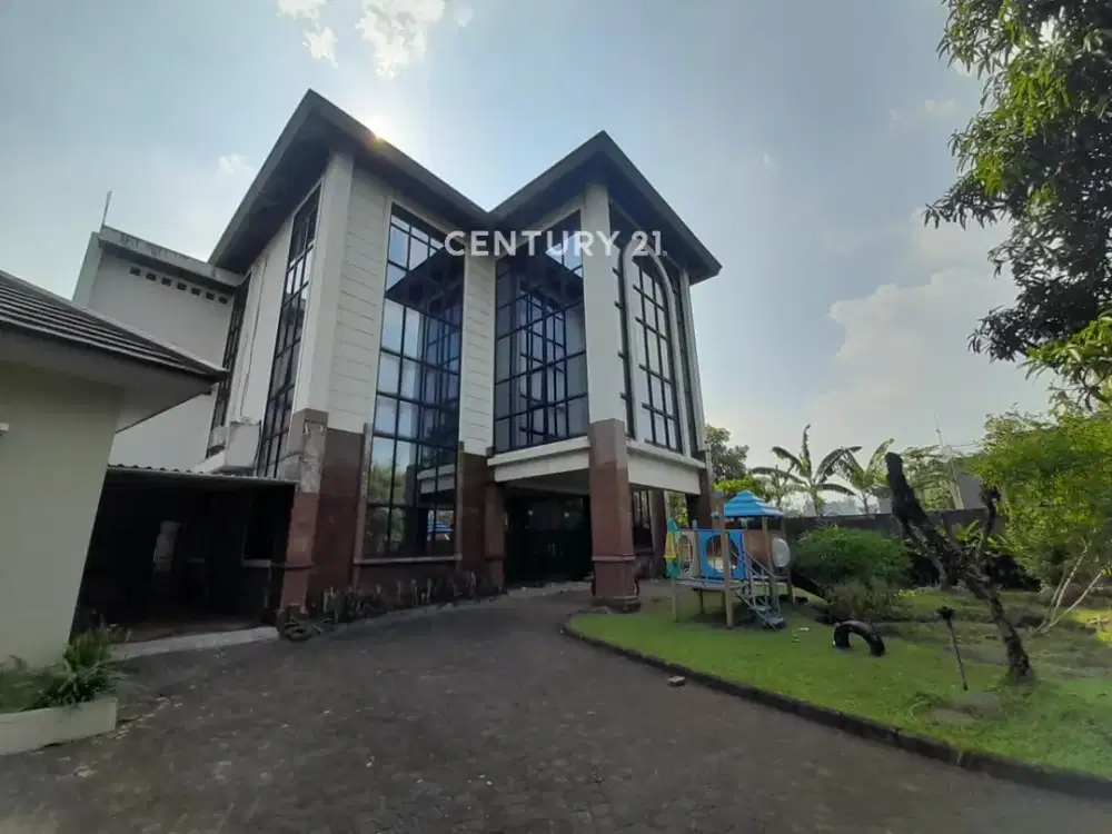 Rumah Kantor Strategis Main Road Setraduta