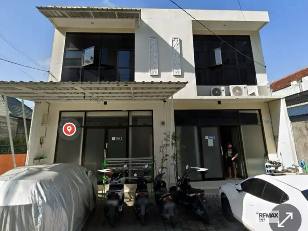 Business Ready Shophouse For Rent In Kuta