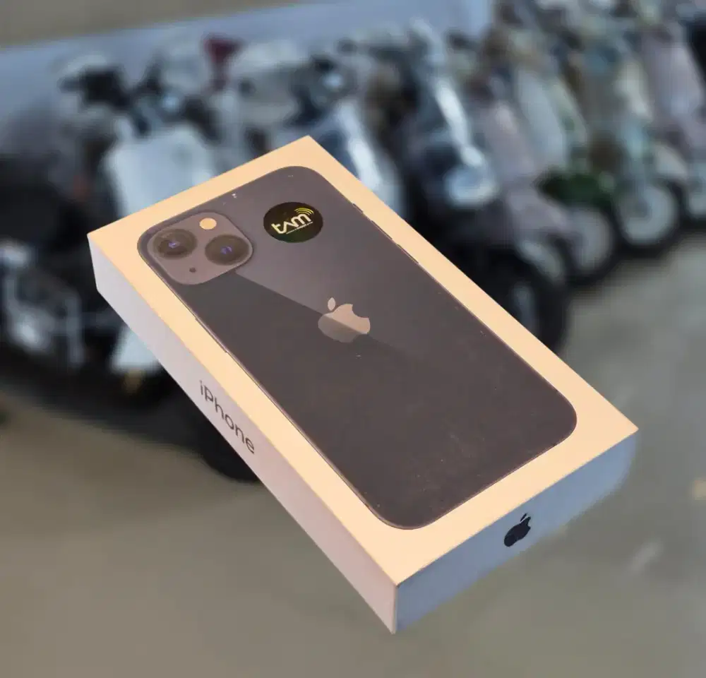 iPhone 13 Gratis 2x Angsuran Pakai Kredivo. Barang ORI resmi iBox