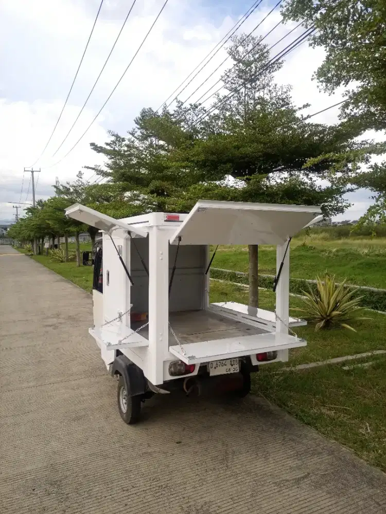 Bajaj tvs king moko 3 tiga roda box  bajaj buat usaha