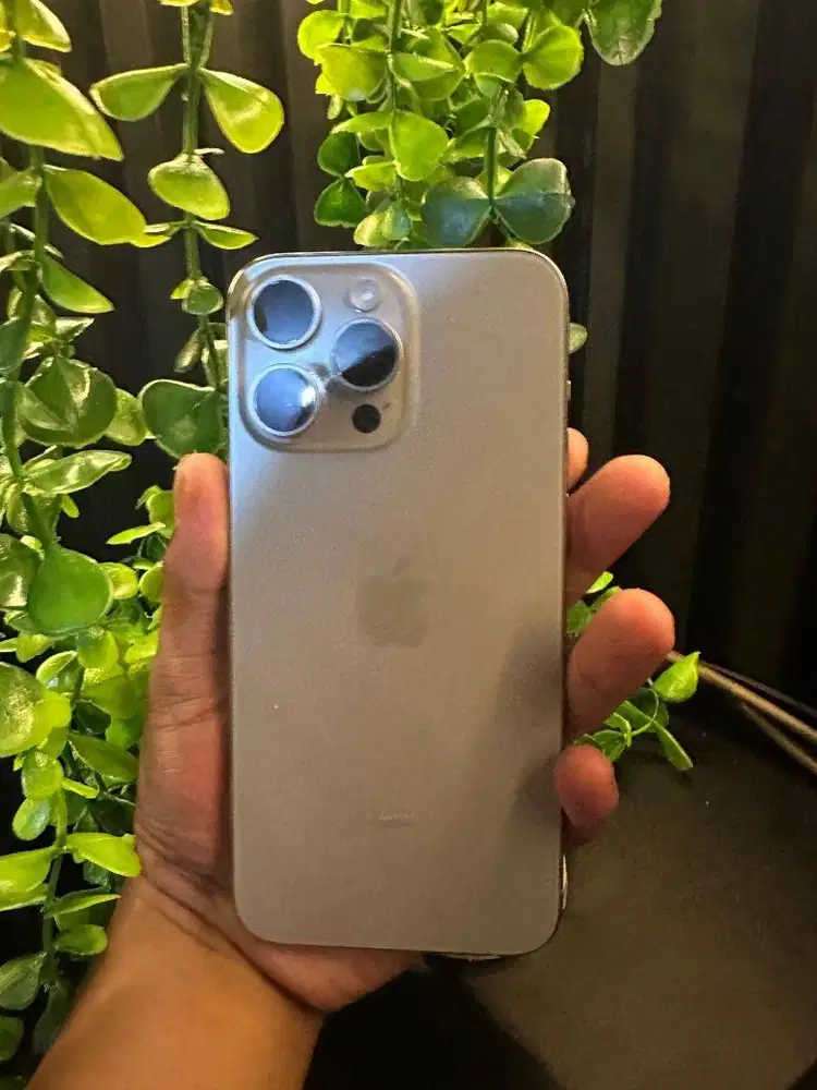 iphone 15 pro max ibox