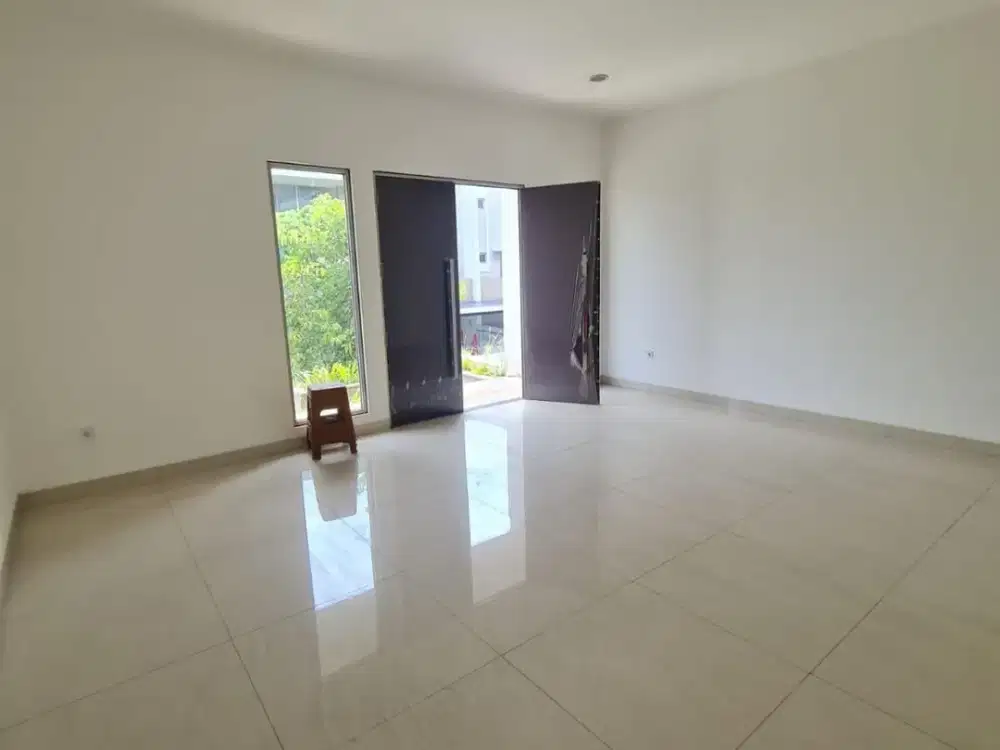 HOUSE FOR SALE: CLUSTER SYMPHONY GOLF ISLAND PIK 2 JK UTARA