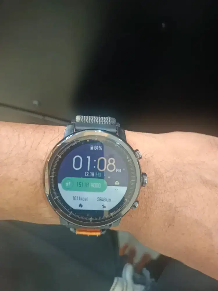 smart watch amazfit stratos 2