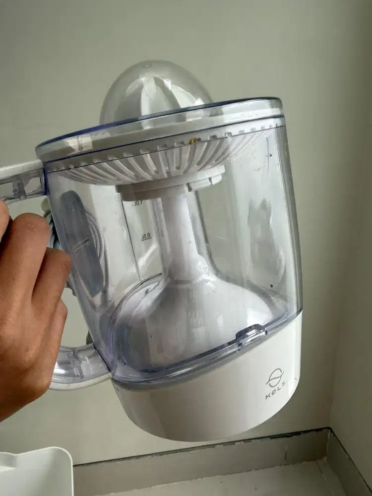 Pemeras Jeruk Elektrik merk Kels Informa