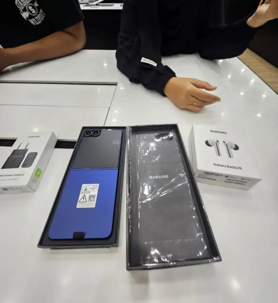 Samsung Flip 7 Banyak Bonus - Samsung Queen