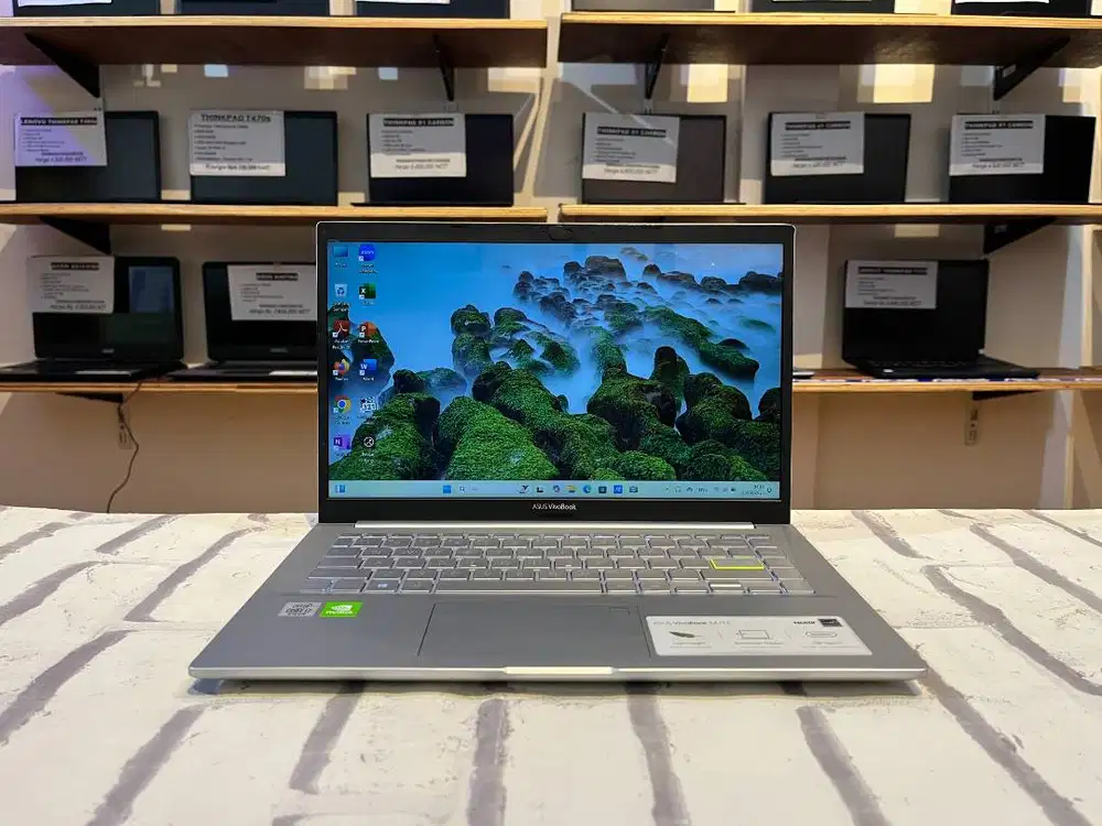 ASUS VIVOBOOK K413EQ // CORE i7 // INTEL IRIS+NVIDIA MX350