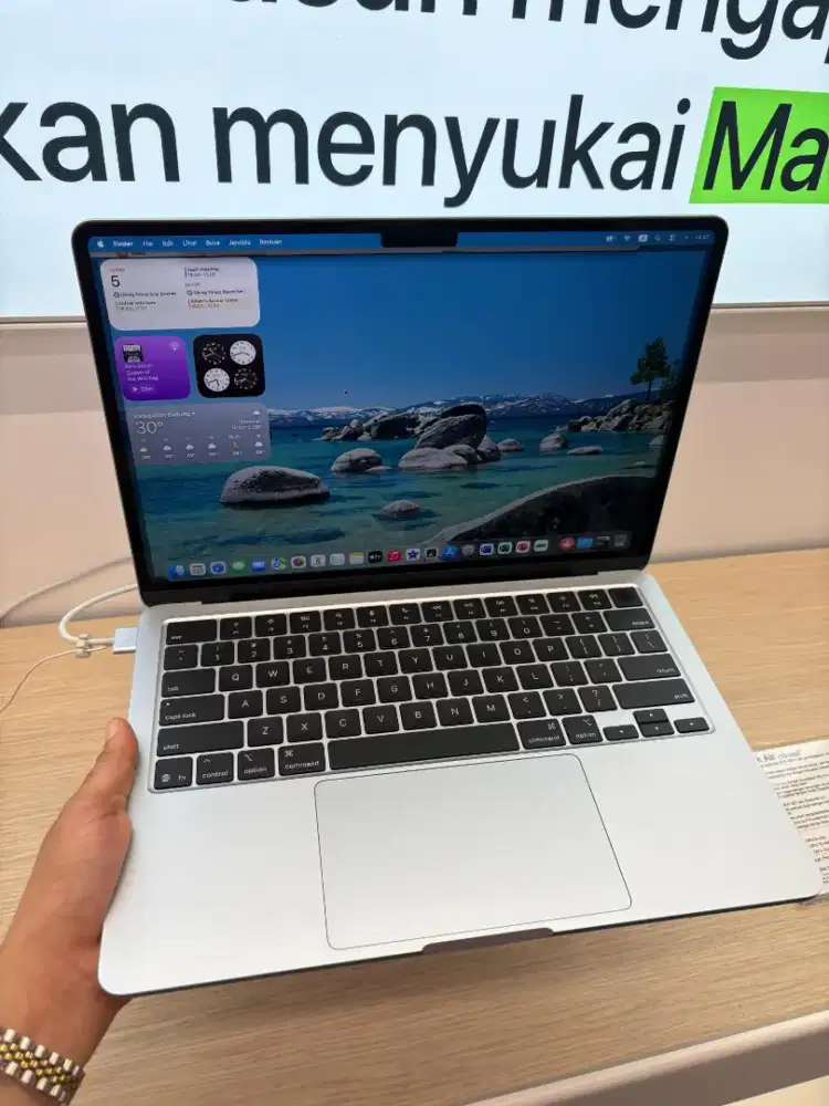 Apple macbook air M4 Resmi apple