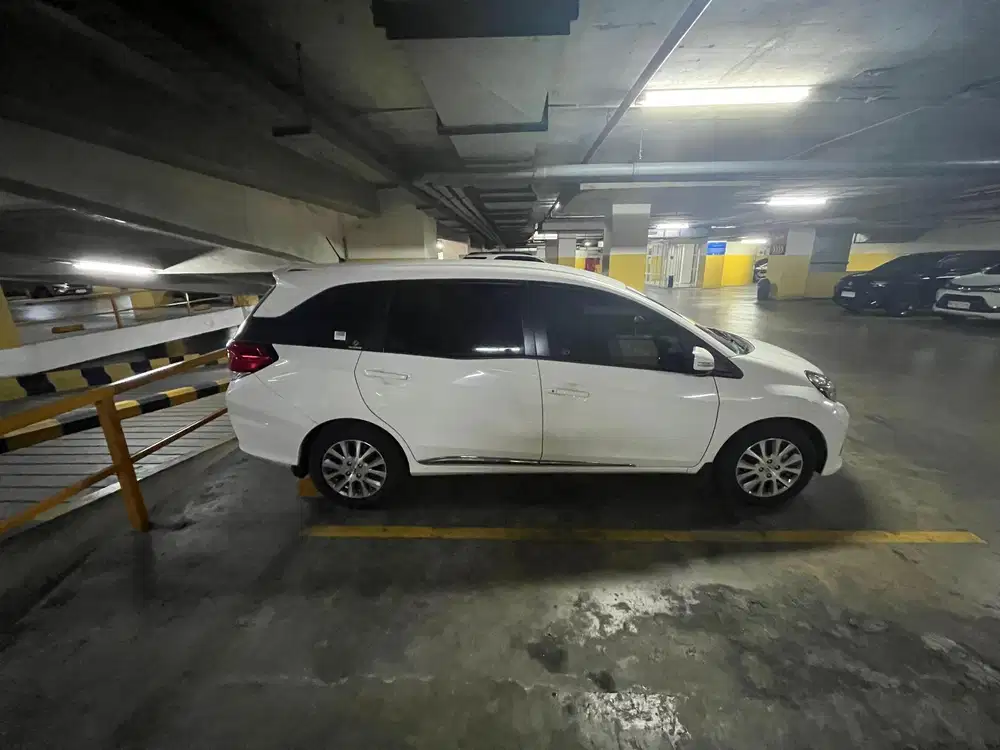 Honda Mobilio E AT 2014 | KM 44rb ASLI | Ban Baru | Interior Rapi