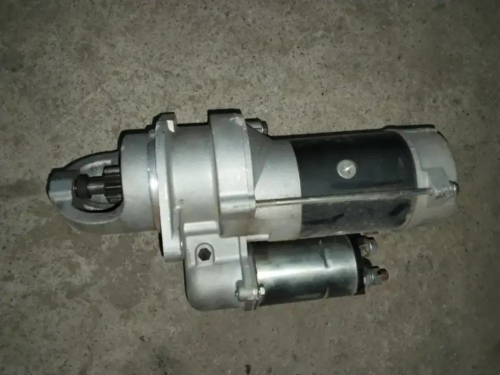 Dinamo starter genset merk cumin 100kva