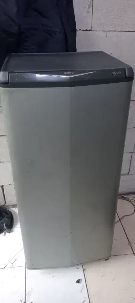 Jual kulkas normal tinggal pake