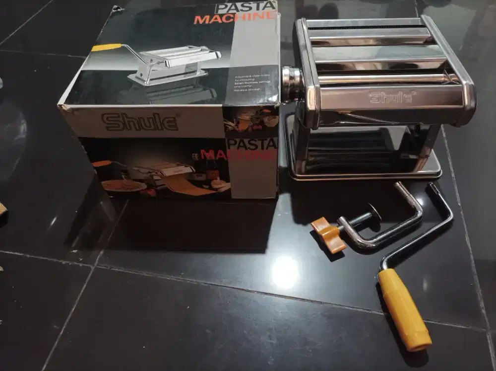 mesin pbuat Mie sengaja berbagai ukuran merk SULE, baru pakai sekali