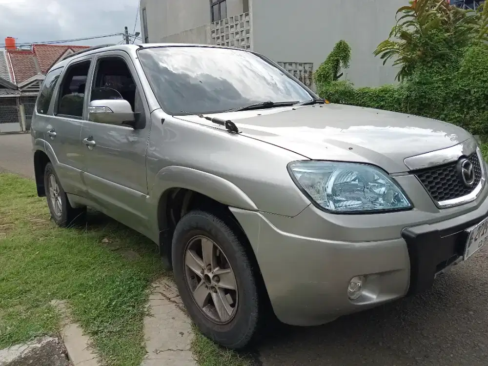 Jual Mazda Tribute 2.3L Bensin 4 x 2