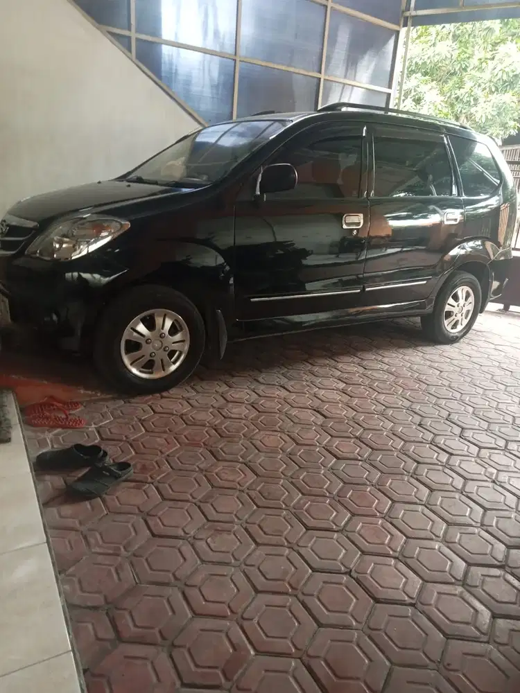 Daihatsu Xenia 2005 Bensin