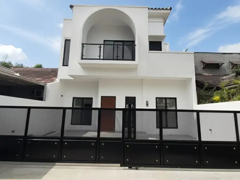 Rumah Baru Minimalis Modern di Kencana Loka BSD