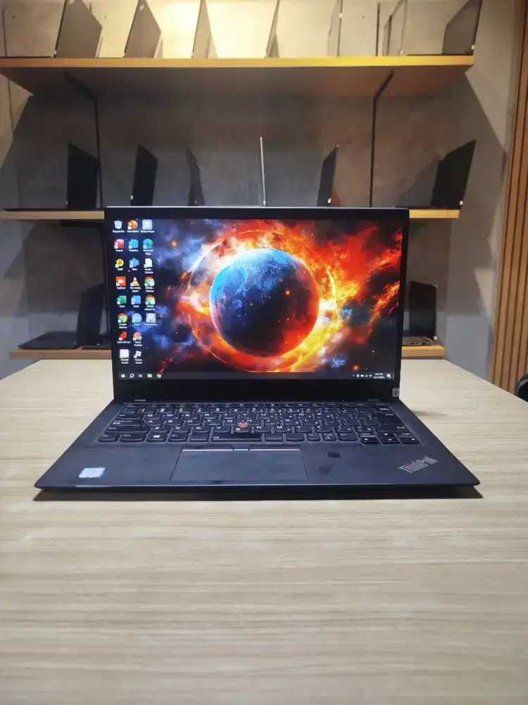 Laptop Second Bergaransi - Lenovo Thinkpad X1 Carbon 5th