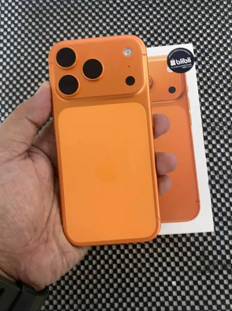 IPHONE 17 PRO 256 GB IBOX GARANSI DES 2026 FULLSET