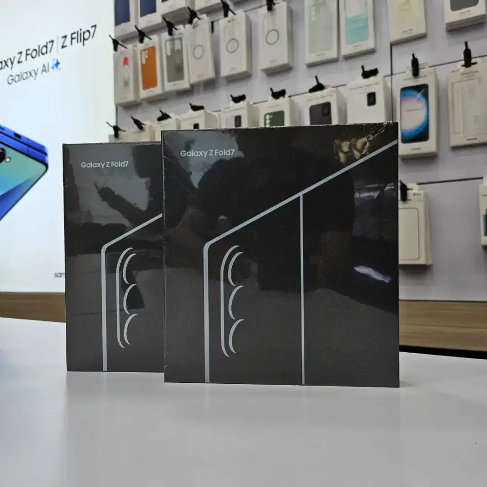 SAMSUNG GALAXY Z FOLD7 12/512GB