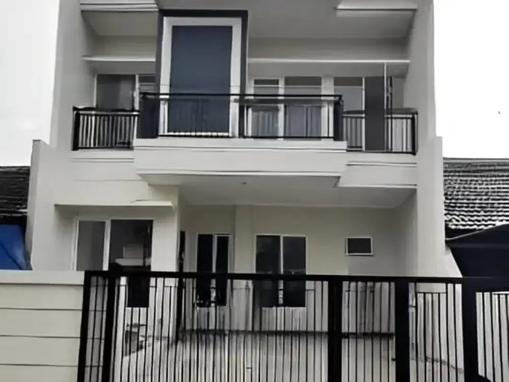 Rumah Baru Minimalis Modern Siap Huni di Griya Loka, Bsd