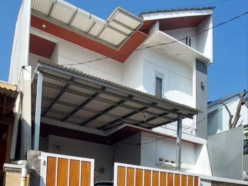HARGA TURUN! Rumah FULL FURNISHED 2 Lantai + Rooftop | Selangkah Tol Buah Batu | Tinggal Bawa Koper