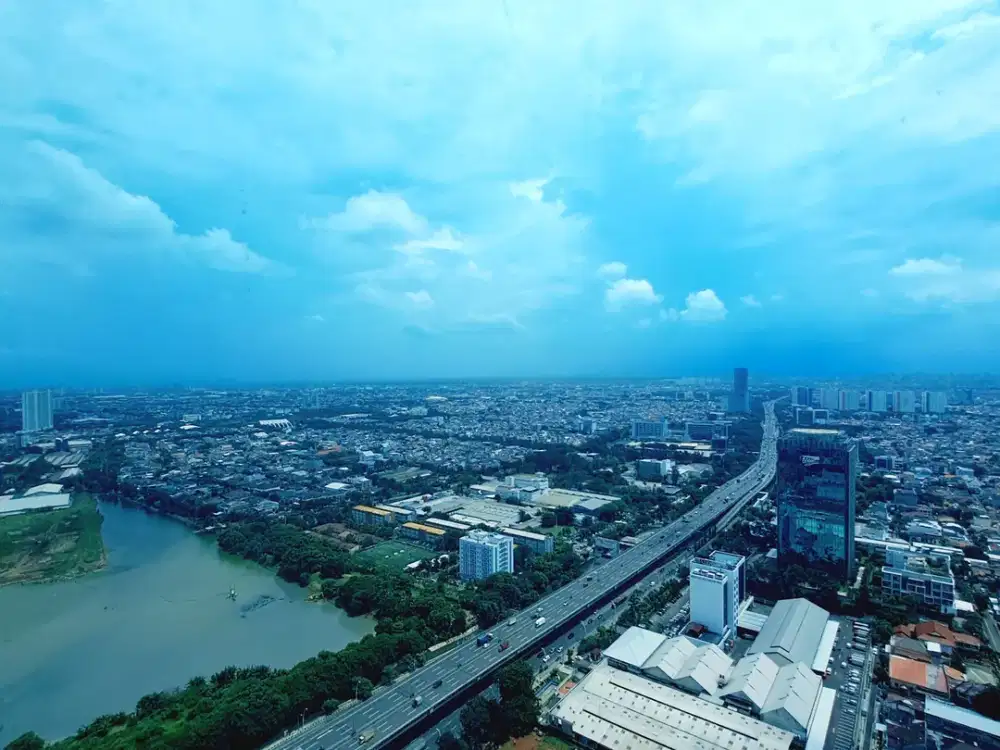 Pet Friendly Apartemen Holland Village 3 Kamar+1 Bisa Kpr Private Lift Unit Baru